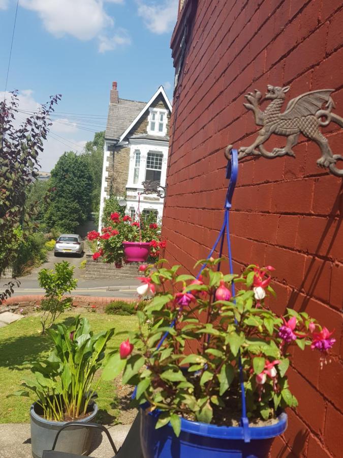 Ty Castell Guest House Caerphilly Buitenkant foto