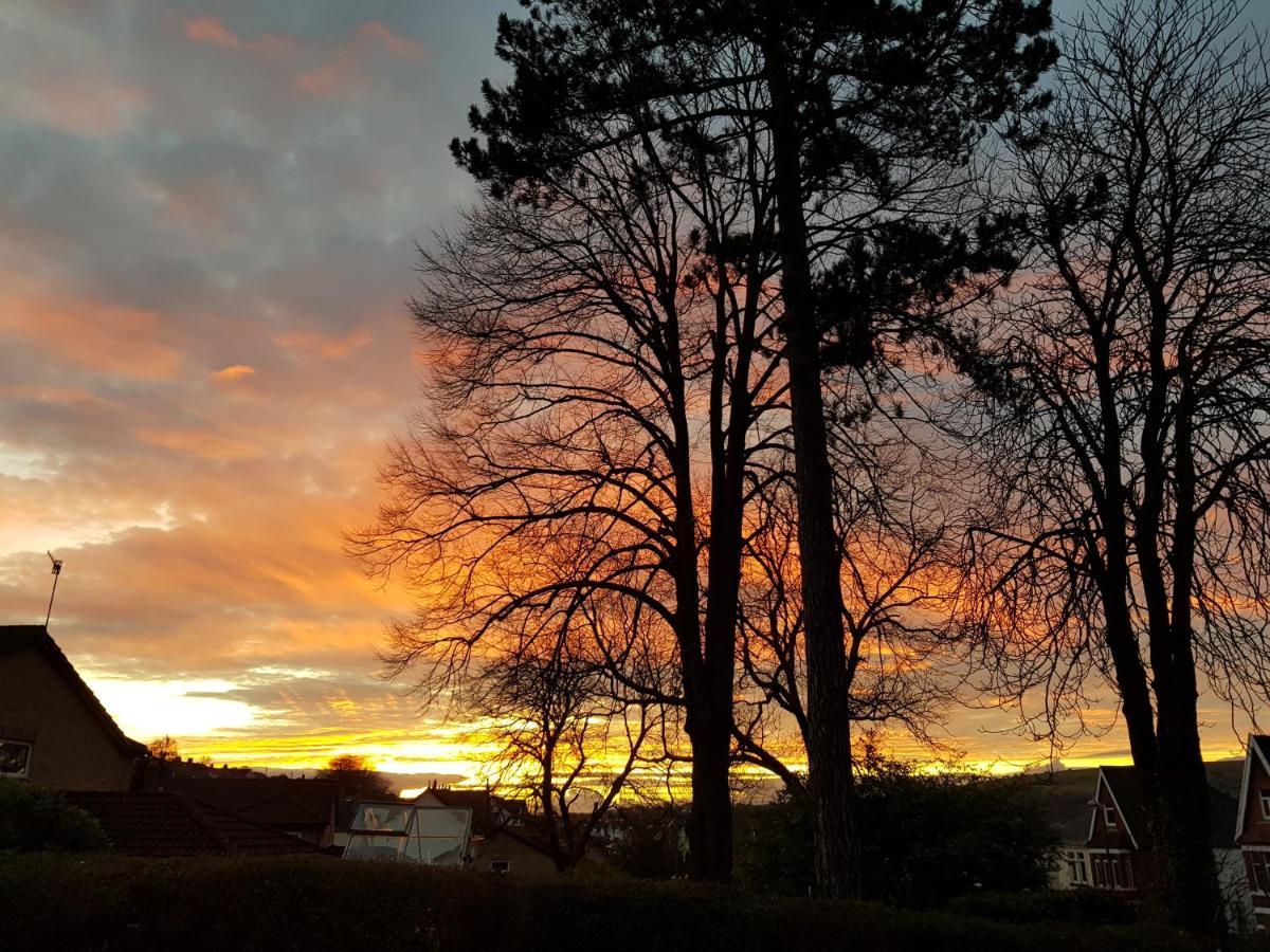 Ty Castell Guest House Caerphilly Buitenkant foto
