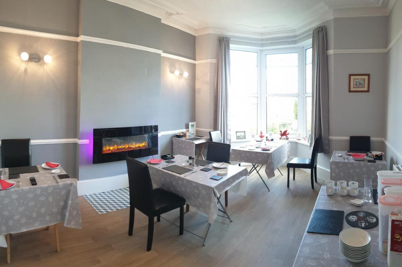 Ty Castell Guest House Caerphilly Buitenkant foto