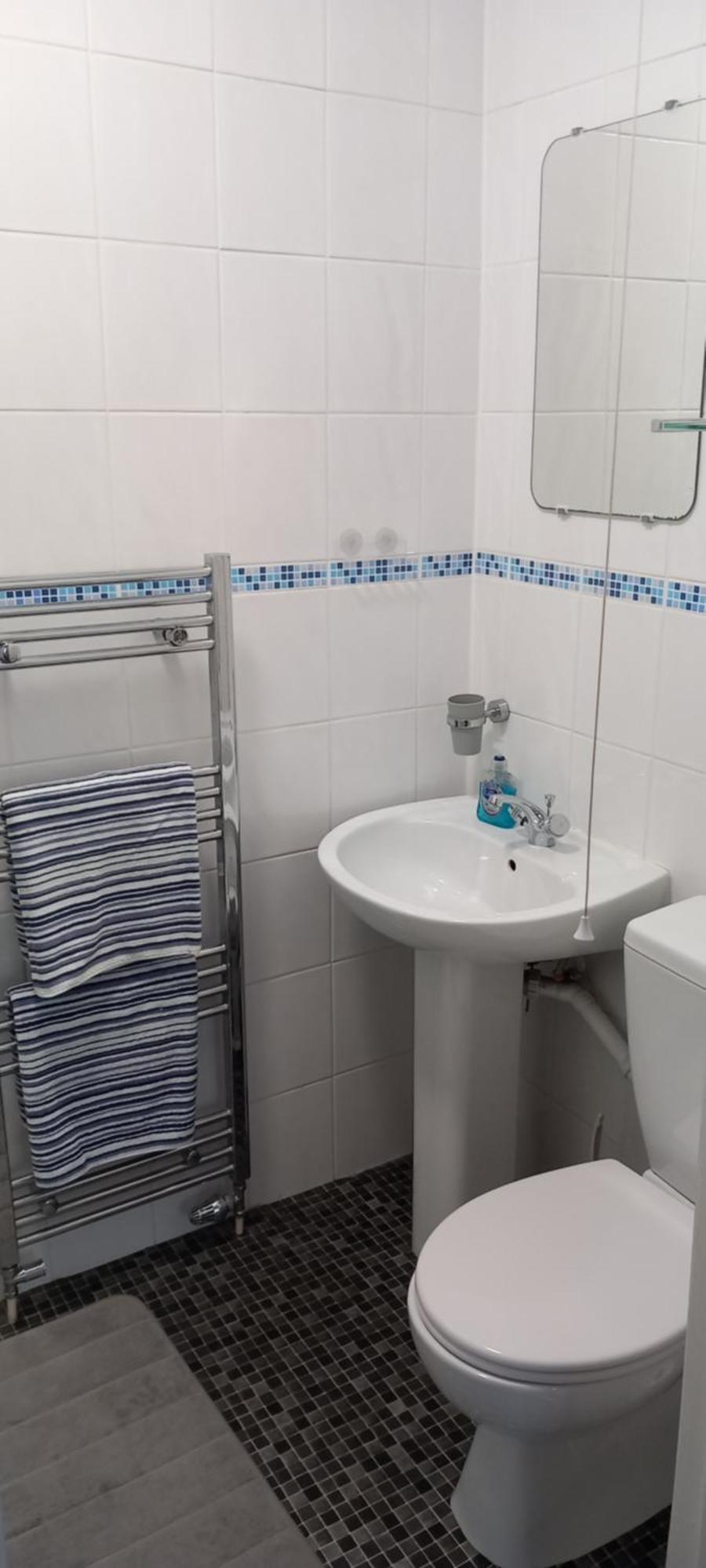 Ty Castell Guest House Caerphilly Buitenkant foto